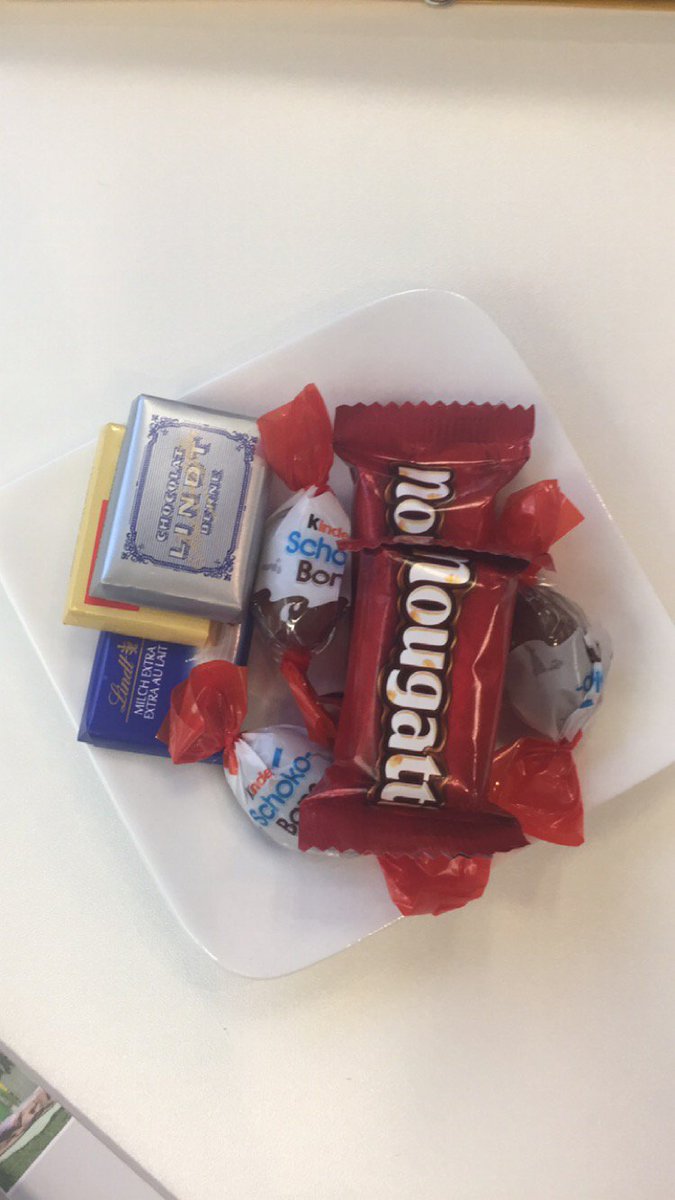 sticktoitivity's tweet photo. Candy man?! #cannes #mipcon #mipcon2017 https://t.co/dW0Zz7o3M6