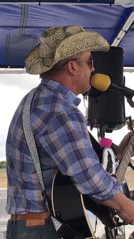 mortymortisha's tweet photo. Martin Harris playing at Crossing The Tyne Festival this summer - Great Music on the Shields Ferry and at Alum Ale House! #Fetivals #Music https://t.co/IiJ34Qpx3p