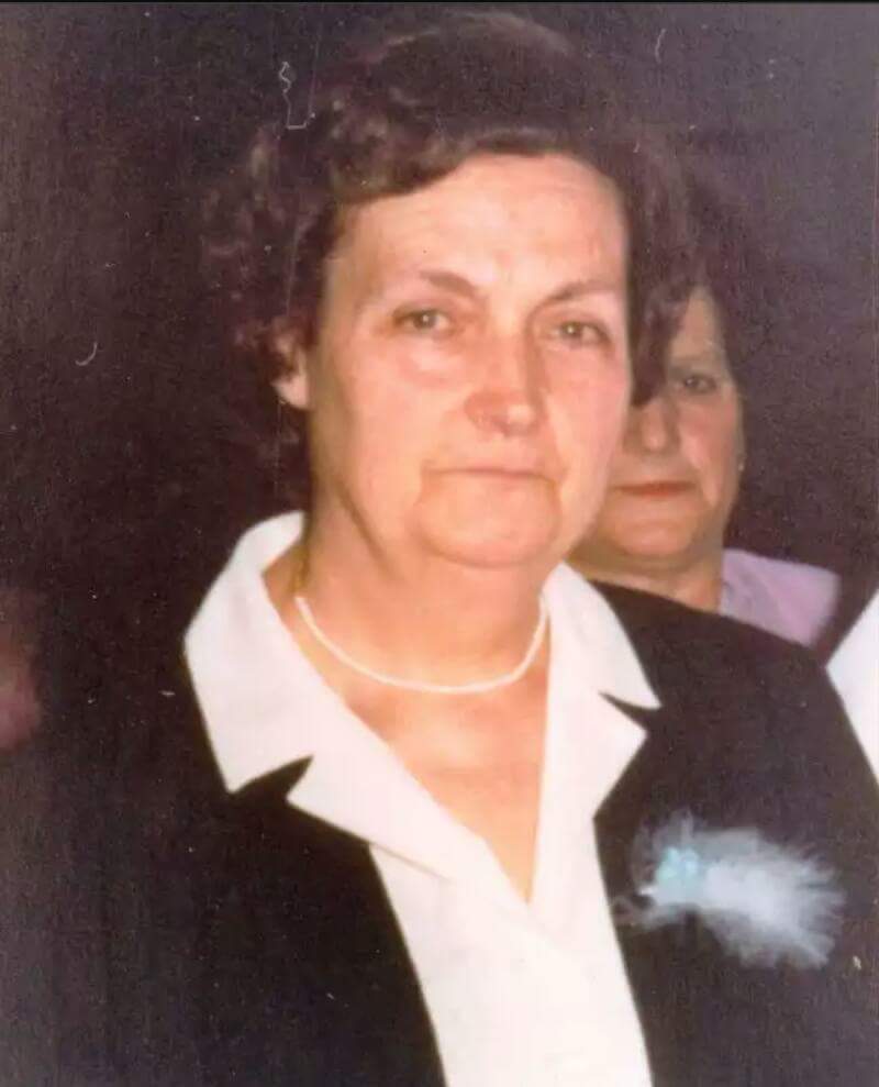 ConsuorF's tweet photo. #Taldiacomohoy #ETA asesinó en #Pamplona a la repartidora de periódicos M.Cruz Yoldi, tenía 6 hijos. Su asesino JC Pérez secretario de #HB. https://t.co/1g1PgOyDHD