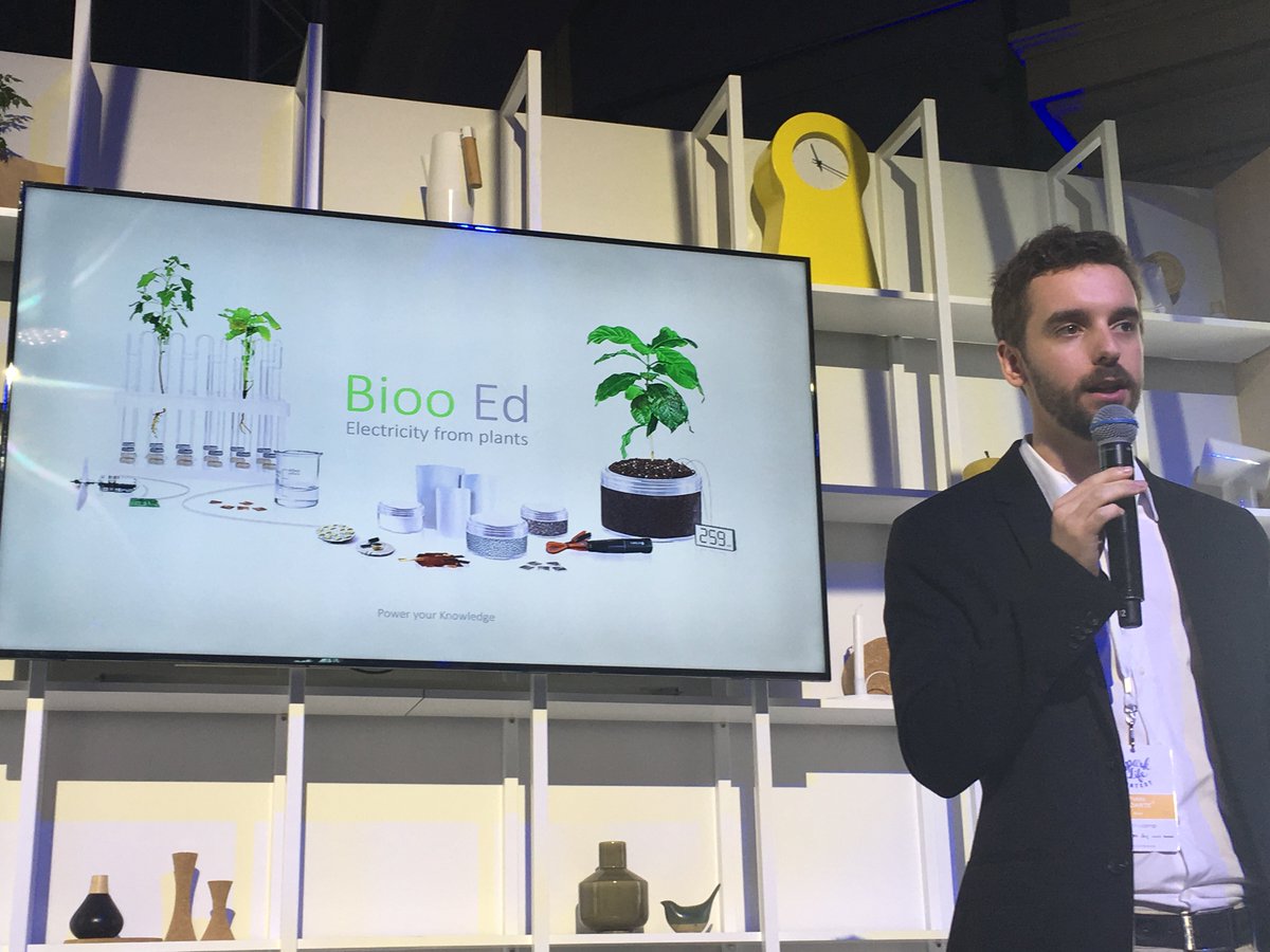 deliver_success's tweet photo. Wow. Get ready for electricity from plants!! Where do you even begin to comprehend how? #QoLConference #Bioo #Energy @SodexoGroup @esp_1st https://t.co/zfULeXdS01