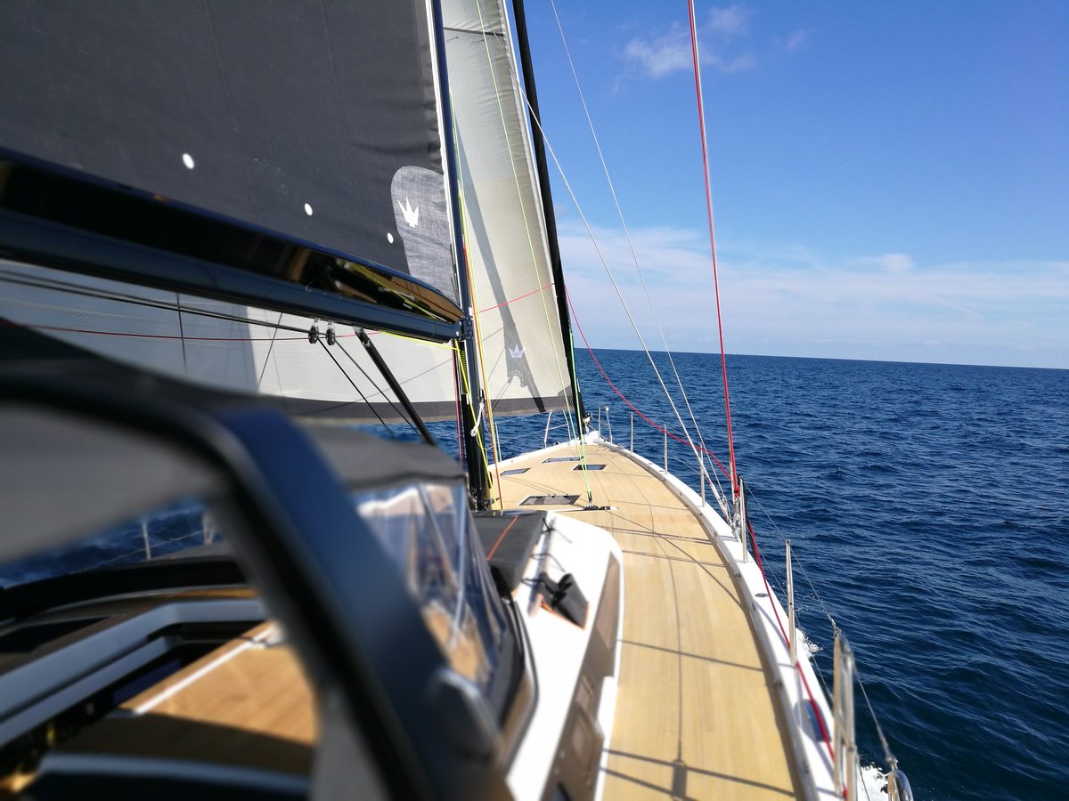 MNYachts's tweet photo. Pruebas de mar con el @_DufourYachts_ 63 Exclusive en @cnelbalis.  Calidad, Confort y Prestaciones.  Más info: https://t.co/MslmMMTq84 https://t.co/ougOaMwSp7