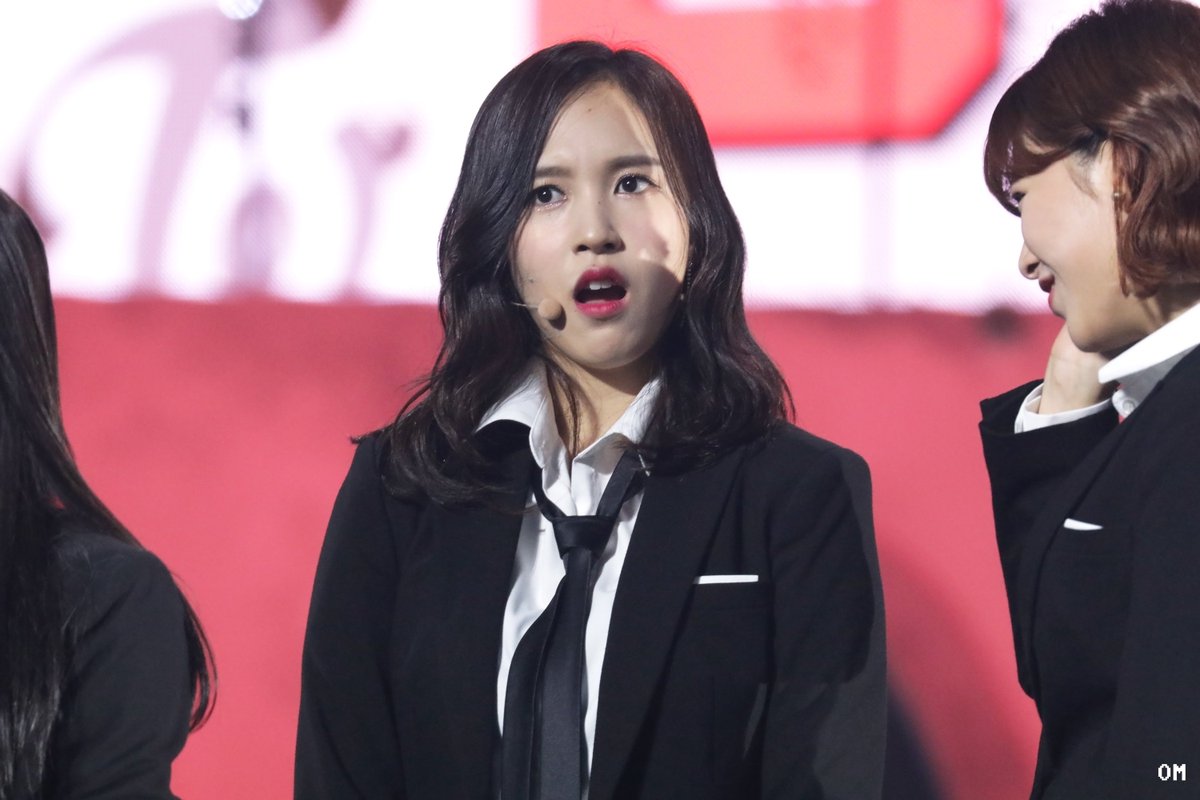 olmaneegee1020's tweet photo. 171015 ONCE BEGINS

표정ㅋㅋㅋㅋㅋㅋㅋ귀욥...

#트와이스 #TWICE #미나 #MINA https://t.co/mhKGfCgBe7