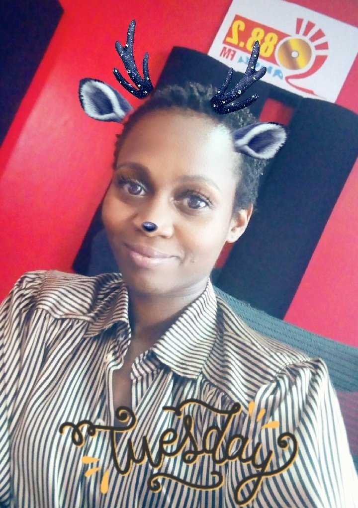 882SanyuFM's tweet photo. Anything goes this #HazyTuesday on the #AllRequestLunchHour with @jokatabs. Just remember to use the hashtags! https://t.co/7b9EeQpOGZ