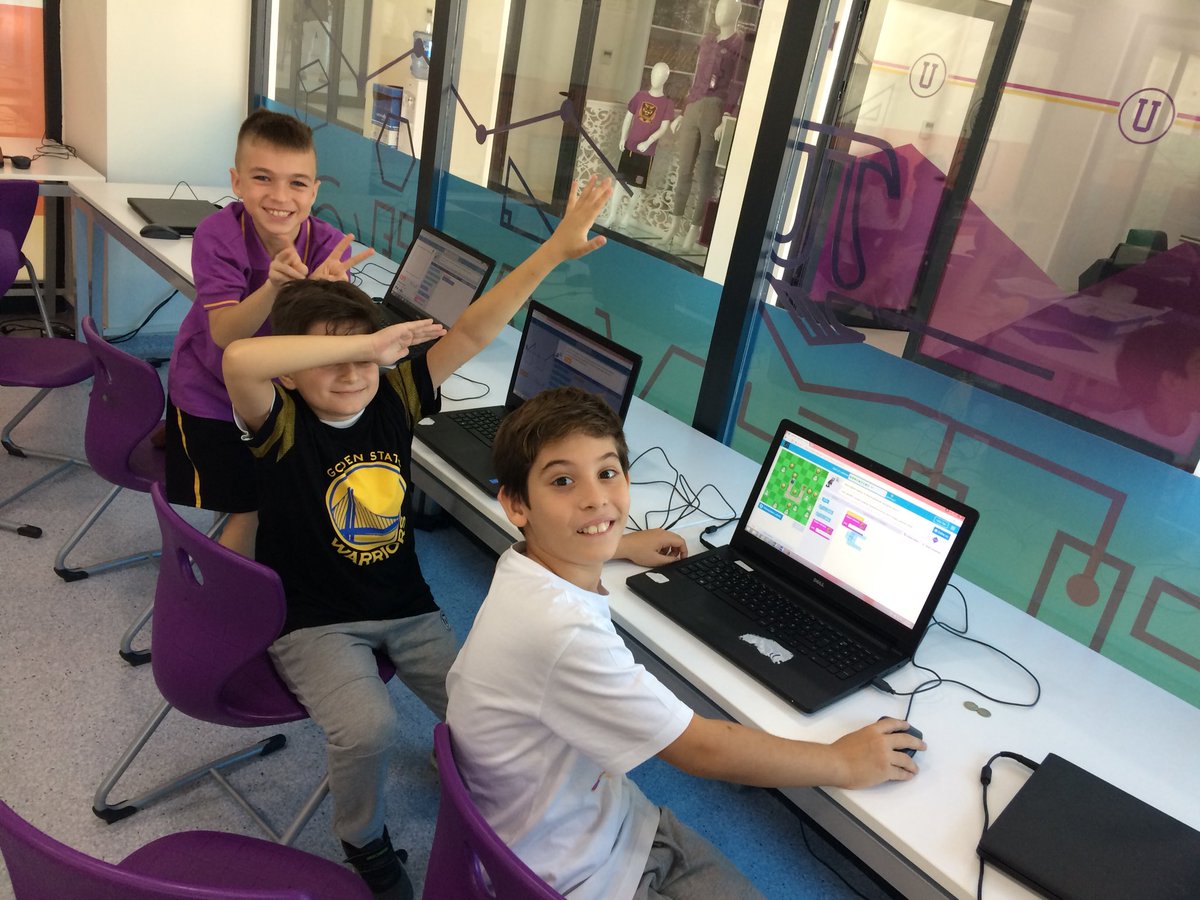 snolylmz's tweet image. Konyaaltı kampüs kodlama haftasında #ucodeweek #europecodeweek #ugurkodluyor #ugurokullari