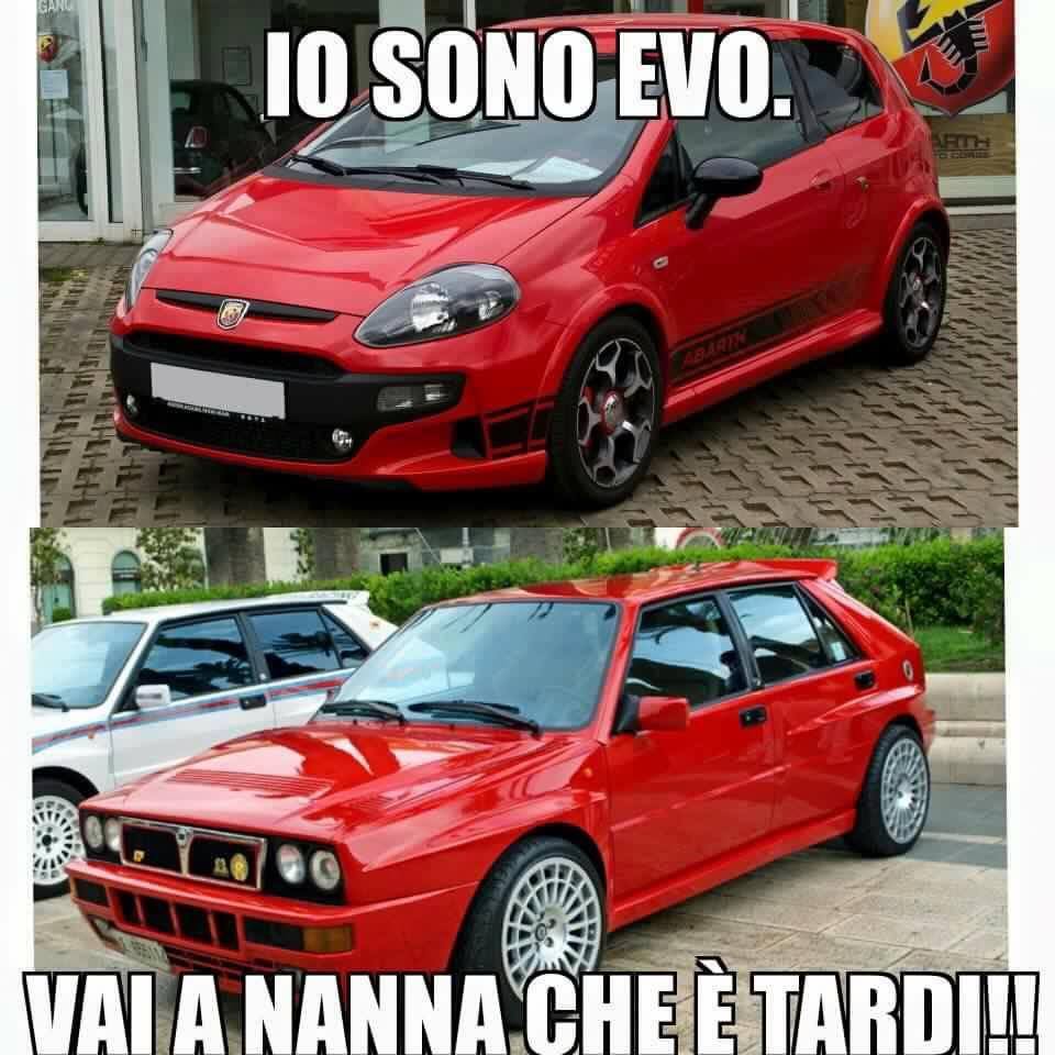 TuningAuto95's tweet photo. Ahahah😂 #grande #punto #evo #abarth #vs #lancia #delta #integrale #lanciadeltaintegrale #tuning #racing #rosso https://t.co/2GYpUW8Q04