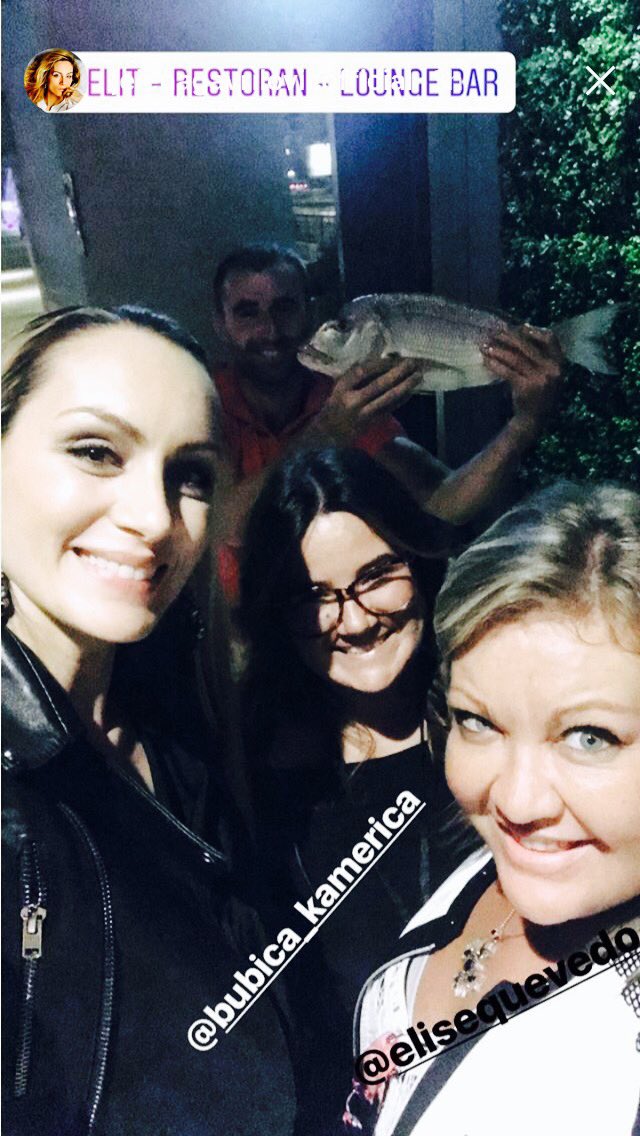 EliseQuevedo's tweet photo. Networking and meeting new people at events is one of the best parts!
Making new friends, sharing a few laughs... oh yes!
#NetworkMNE ๐ค https://t.co/LyKC9VY6gh