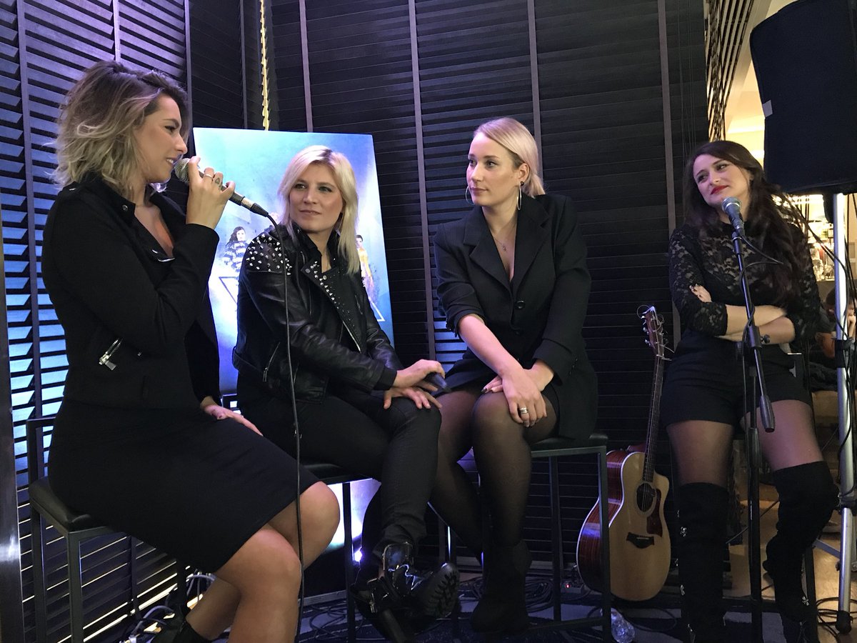 Radio Italia tweet media