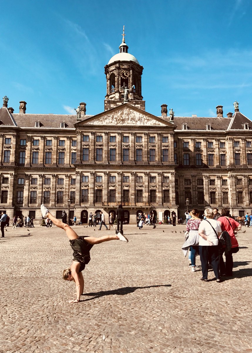 iMuhab's tweet photo. Dam Square, Amsterdam🇳🇱 https://t.co/KLbqbewmNm
