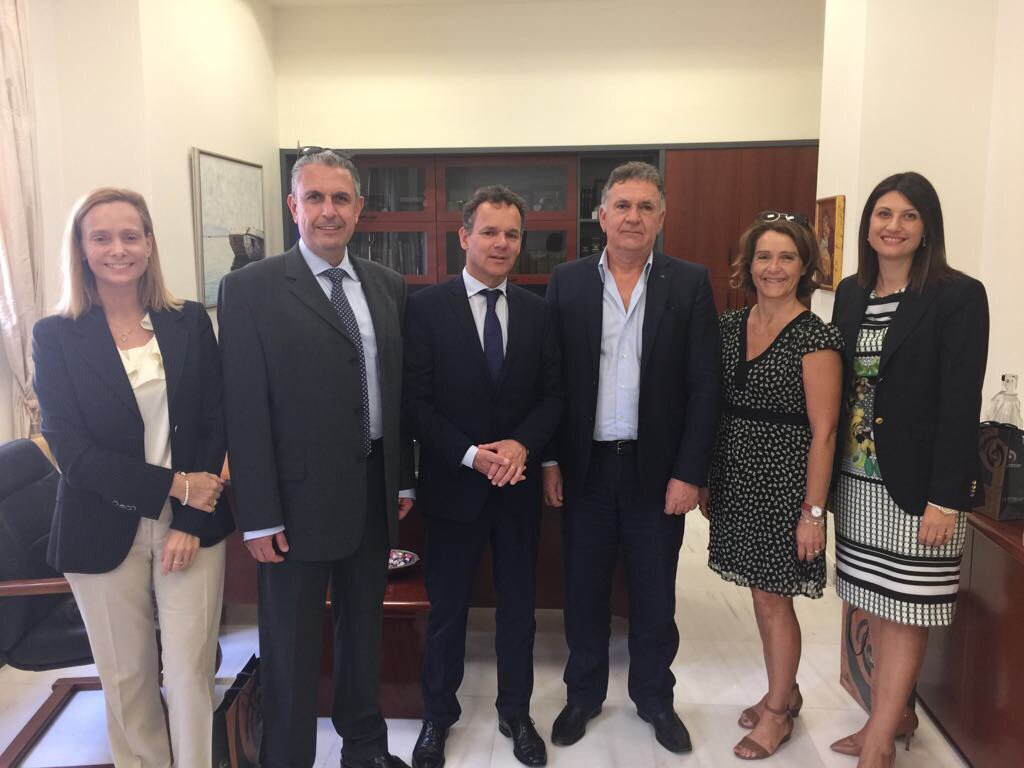 NLinGreece's tweet photo. Amb. Veldkamp also visited the #EBEH, the #Heraklion Chamber of Commerce and Industry – one of the largest in Greece! https://t.co/3NEkw2xZAp