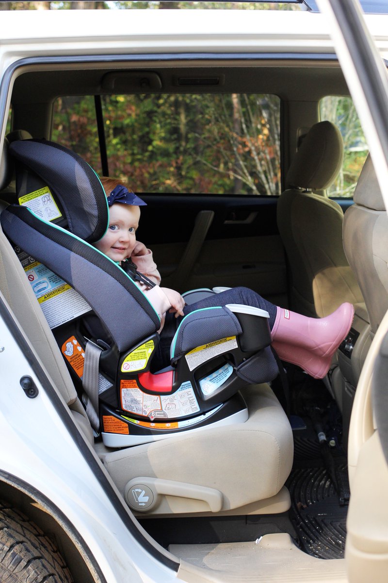 julieredshoes's tweet photo. This car seat is the only seat your child will ever need!! #CarSeatConfidence #GracoAtWM #ad Shop & save online >>> https://t.co/MJzH9CPIS9 https://t.co/SpfNSnFc8O