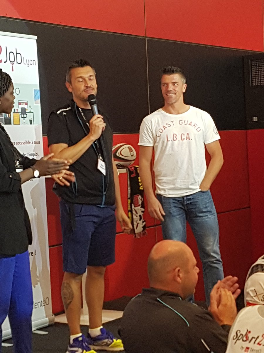 Vaxy69's tweet photo. Gregory Coupet à Sport 2 Job :"on est tous sportifs !" #Sport2job https://t.co/k087tn6Z0Z