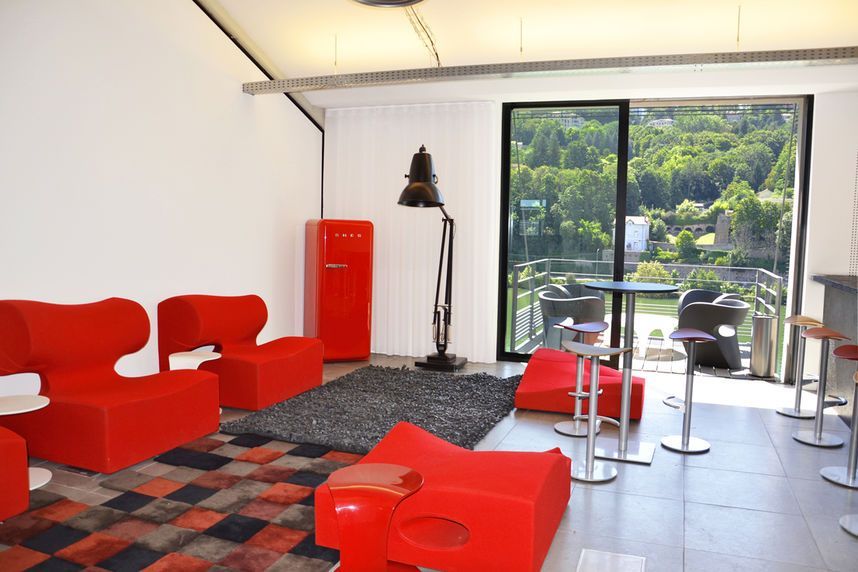 Bedouk's tweet photo. En plein #Lyon, Kohé Meetings est l'espace idéal pour organiser votre prochaine #reunion https://t.co/ner961FROW #bedouk #meeting #MICE https://t.co/ZPJEfdQFTd