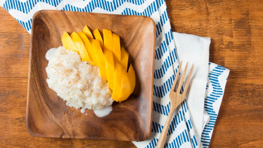 SoyArepita's tweet image. El arroz con mango es un plato muy popular en Asia. Está acompañando a la #Arepita en el desayuno después del #15O: bit.ly/2zvHoPy