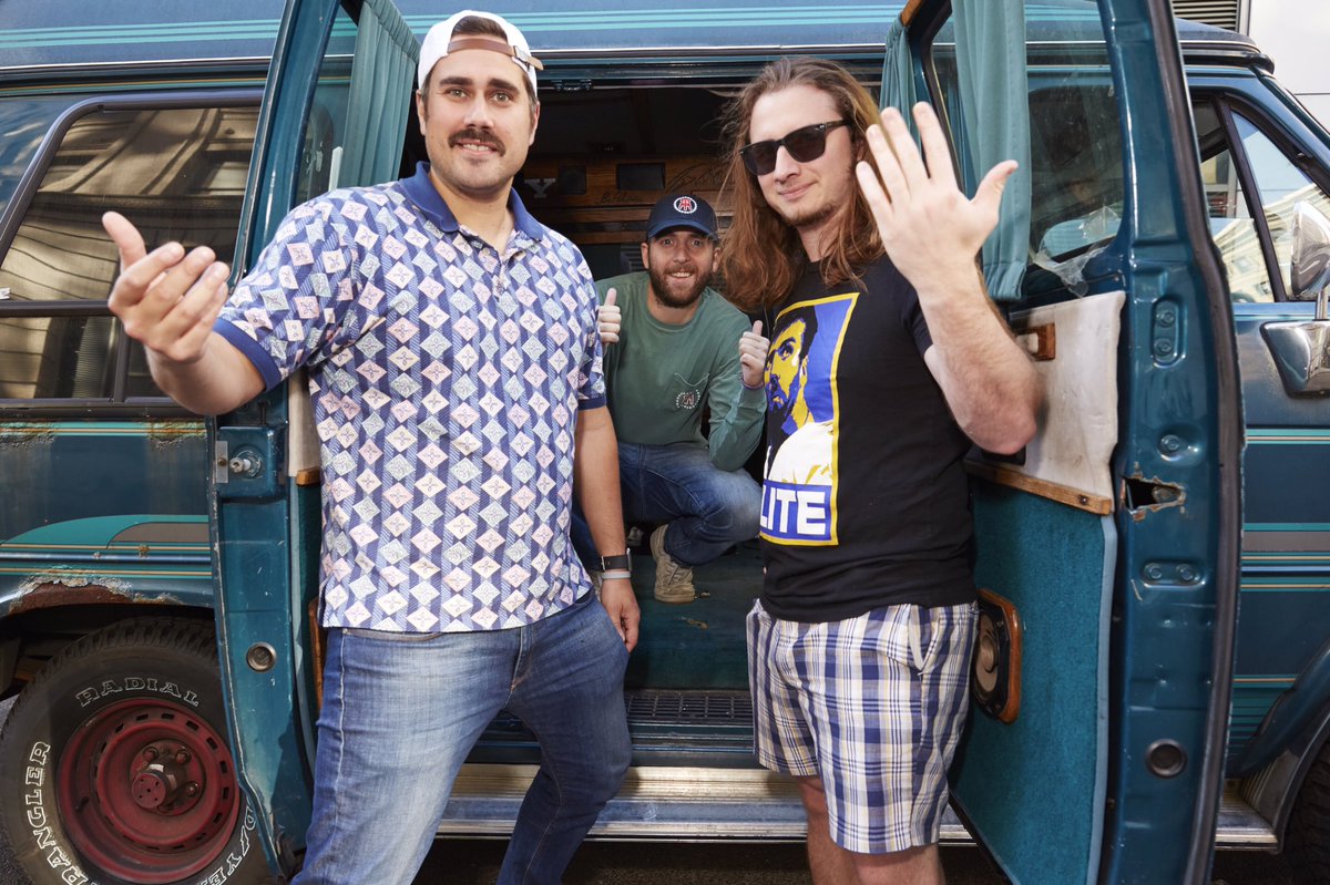 BarstoolBigCat's tweet photo. Tonight is the night. @barstoolvantalk premiere. Get excited, stay excited. 1 AM EST on ESPN2 https://t.co/E72km6Lftx