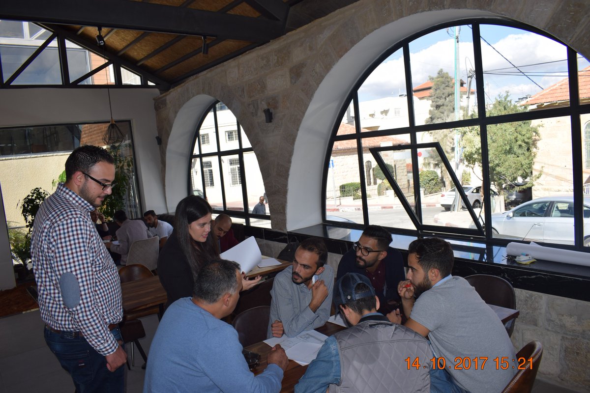 PTechnopark's tweet photo. #Design_thinking_workshop #PTP #BuildPalestine #Misk_garden_Restaurant #Winner_Safarjal @Winner_SocialDice
#One_Year_free_officespace_at_PTP https://t.co/zoVQ3MhPQP