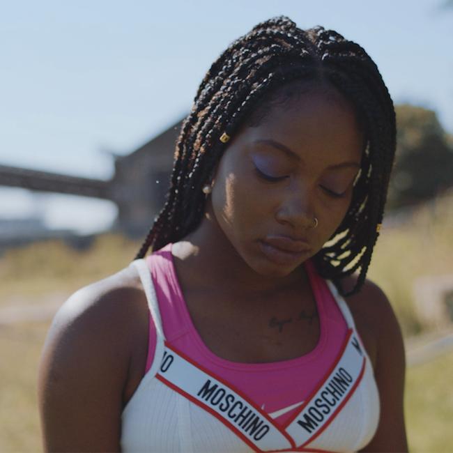 NoiseyMusic's tweet image. .@this_is_faux are the new funk-pop London collective you should pay attention to
bit.ly/2kUIXDq