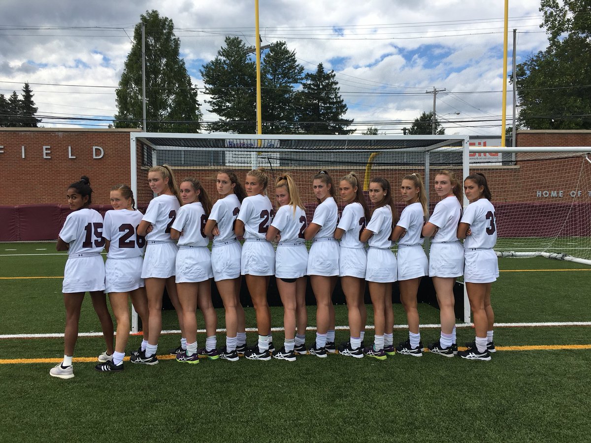 Stoga_Fockey's tweet photo. SENIOR NIGHT tonight @ 7 on Teamer vs LM!!!! Come out and support all 13 seniors ‼️‼️‼️ #stogafh #bringthepit #RollNeers https://t.co/FiVyynWKrP