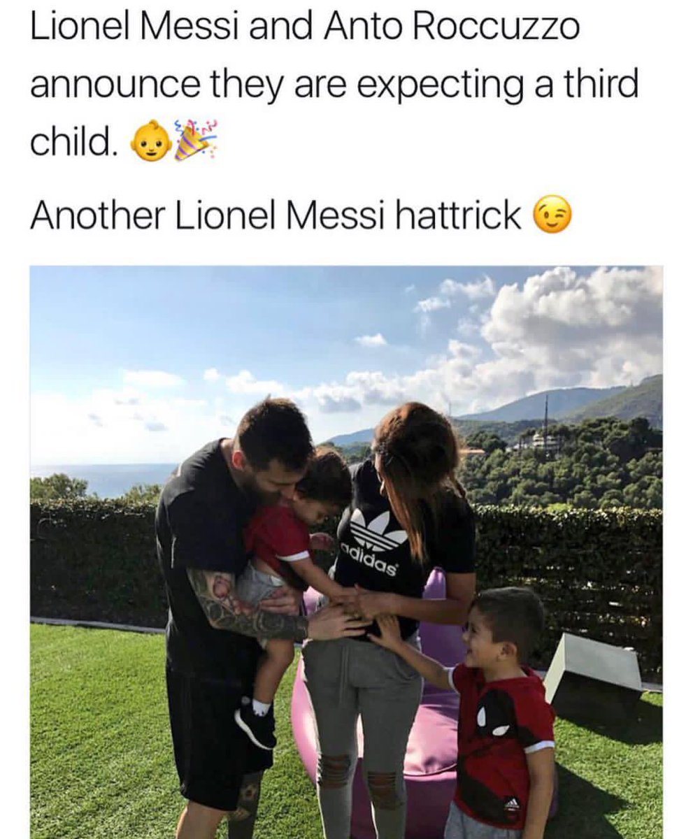 Sportsenterta11's tweet photo. How you feel happy πΆπΌ
#messi #roccuzzo #baby #3rd #hatrick #agine https://t.co/TKOos9TBJf