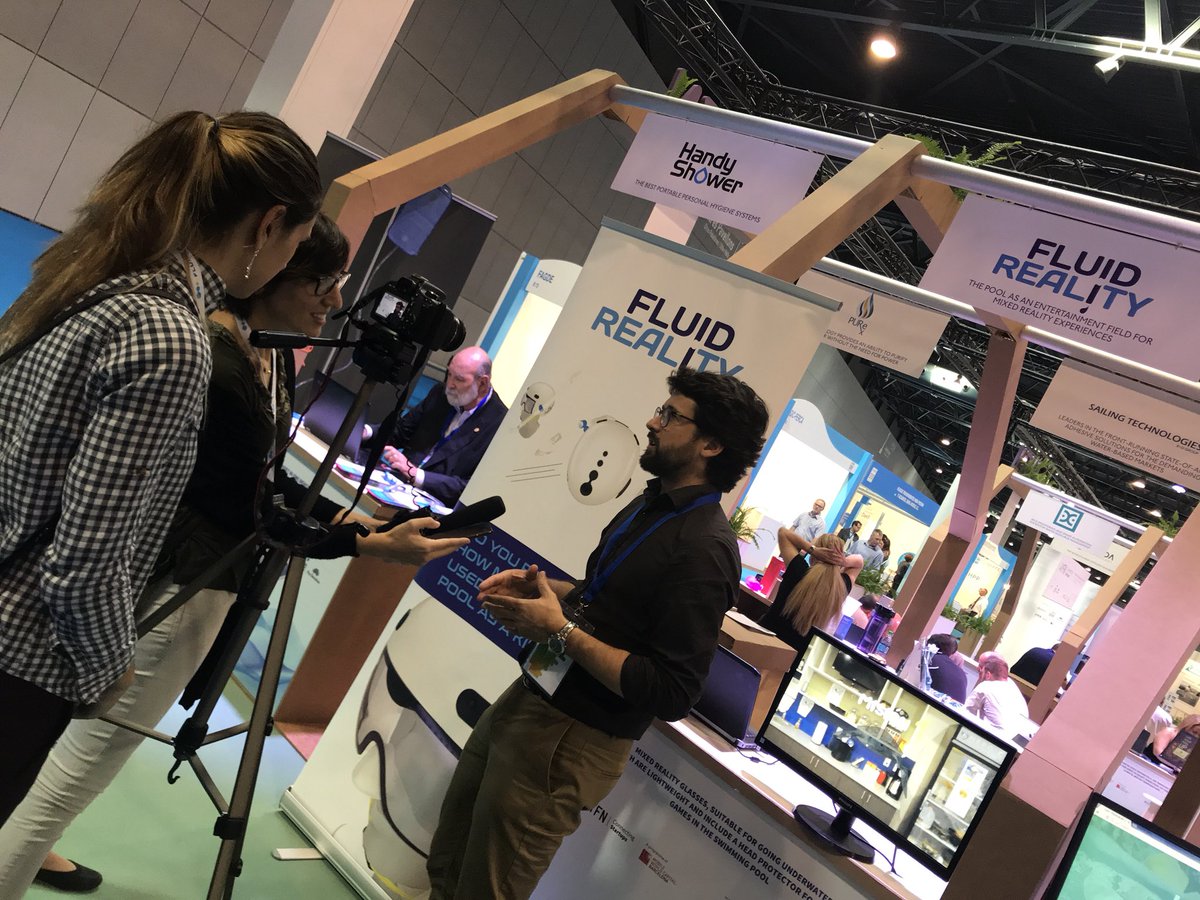 xavierverdaguer's tweet photo. Proyecto #fluidreality del @imaginecc #siliconvalley2017 en @PiscinaWellness #PiscinaWellness @Fira_Barcelona @4YFN_MWC https://t.co/0Ez8FEEBMb