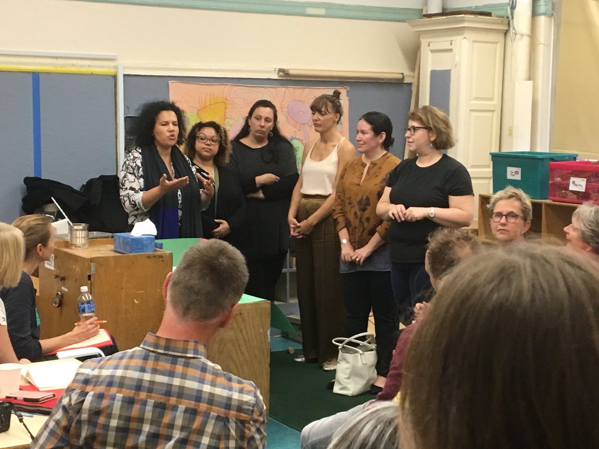 CorinthiaSMS's tweet photo. Dutch Visits 2017 parents speaking  to our work... #parentswhohaveyourback https://t.co/i8Mhyfa6Hc