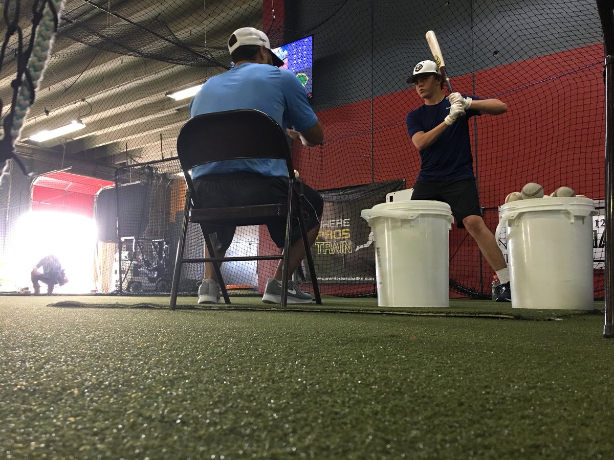 Premier_BB_KC's tweet photo. Registration now open for @Premier_BB_KC Hitting Program ran by Neb Brown, @adamgiacalone &amp; @ChaseRader_1323 - https://t.co/Wo2kGozsWM https://t.co/zpcjYKUaOs