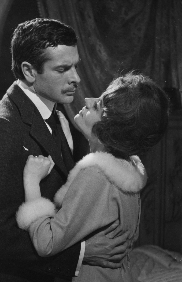 Cinematekbe's tweet photo. Today 21:00 Le Crime ne paie pas/Misdaad loont niet Gérard Oury
https://t.co/wfuIsbAvEz
#DanielleDarrieux #InitialsDD https://t.co/HWYW8iHf7H