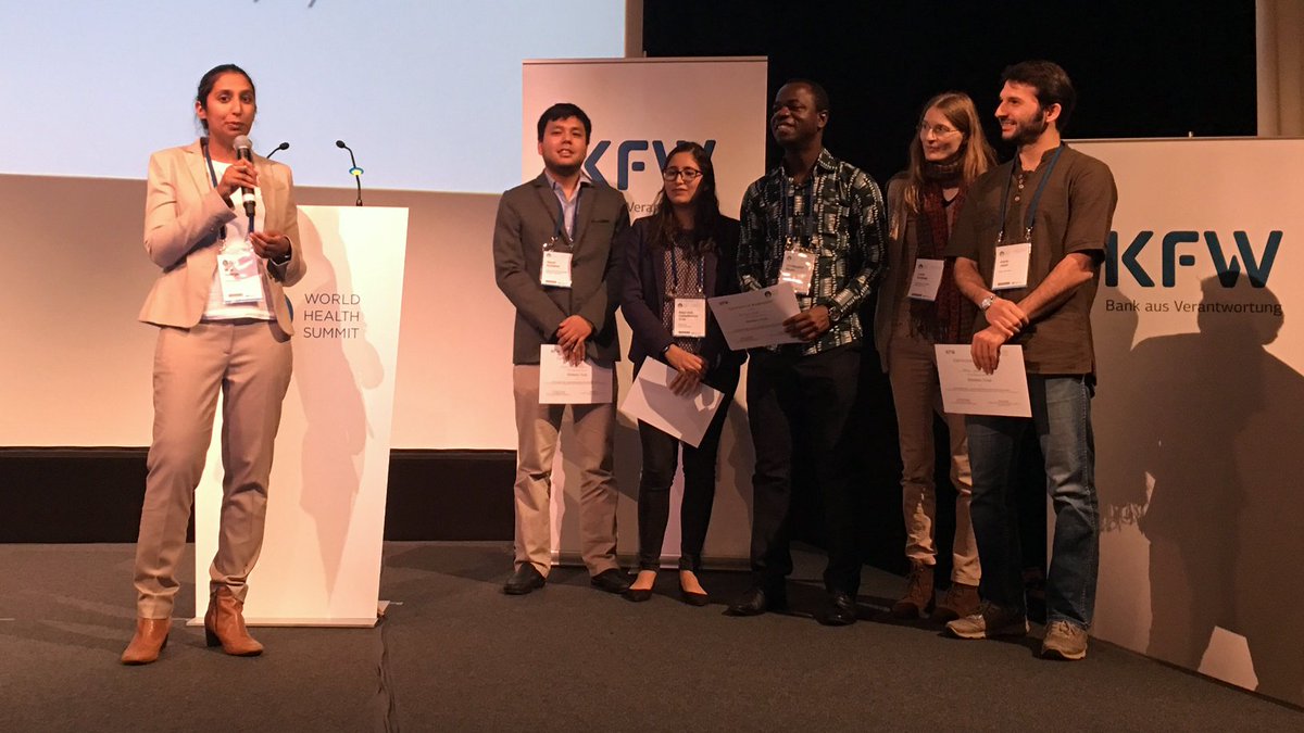 KfW's tweet photo. Digi-Plattform gegen ansteckende Krankheiten gewinnt ersten KfW-Hackathon #KfWHack am Rande des World Health Summit #WHS2017 https://t.co/FihUslnQbl