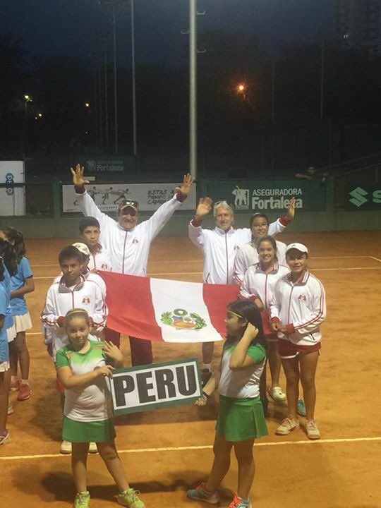 masomova's tweet photo. Ayer arrancó el campeonato @COSAToficial 12 años en Santa Cruz, #Vamos #Perú!!! @ipdcomunicacion @Tenisalmaximo @TENISPERU https://t.co/jrvCpHdIYe