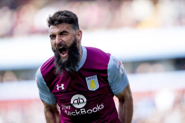 ChampDiscussion's tweet photo. RT for McDonald 🇬🇧
Fav for Jedinak 🇦🇺 https://t.co/3bb5hFkKbk