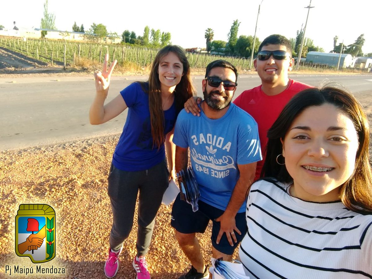 maipupj's tweet photo. Día Lunes 16, Caminata por Colonia Bombal.
#SomosMendoza #MaipuEsPeronista https://t.co/m8zCUpIvdU