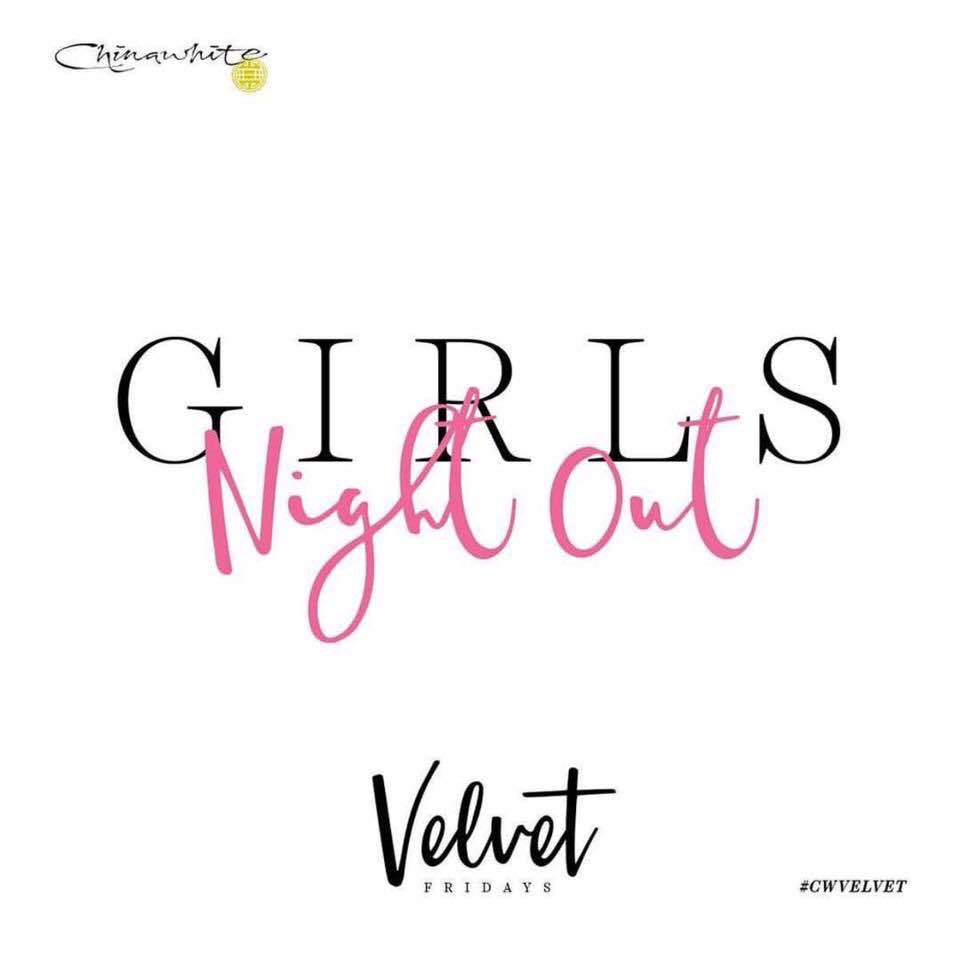 👄 V E L V E T 👄 
Friday 10pm | Complimentary Entry | DJ Roscoe | Bottle packages from £50 ✔️🎶🙌🏻 #ChinawhiteNI #Friyay #VIP #Prosecco
