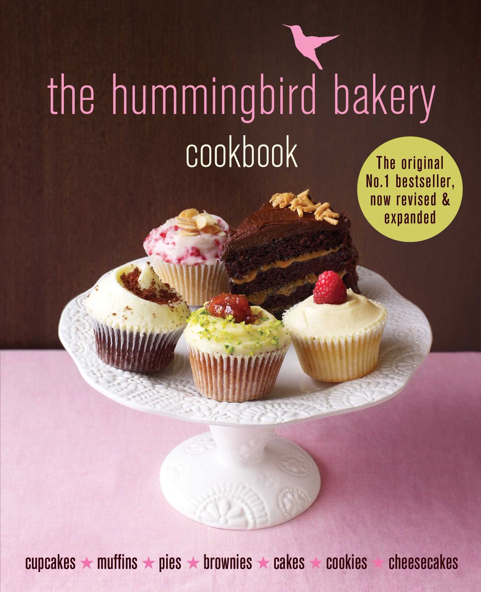 Follow and RT and you could #win a copy of The Hummingbird Bakery Cookbook new edition &amp; £50 bakery vouchers! bit.ly/winhbcookbook 🍰