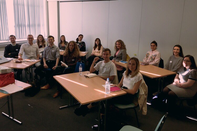 _RachelWhale's tweet photo. Hello #CW17 cohort A! You guys look great, so happy to see our first learning session of the year getting started! https://t.co/oCfN1GR3JG