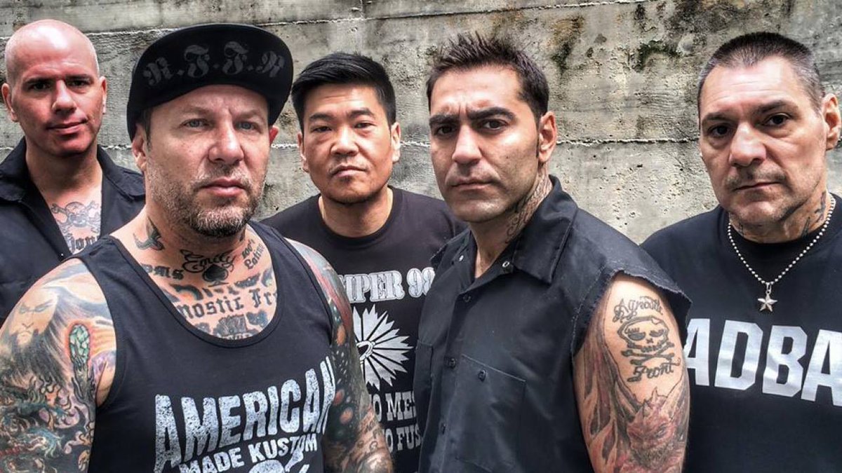 TheUnderworld's tweet photo. UPDATED ★ @AgnosticFront @DeadMansChestHC @BonoHardcore @LayItOnTheLine_ - 12 Nov - https://t.co/e5wijUYKyz - Event: https://t.co/PqpPRWK5ja https://t.co/symVylRoTd