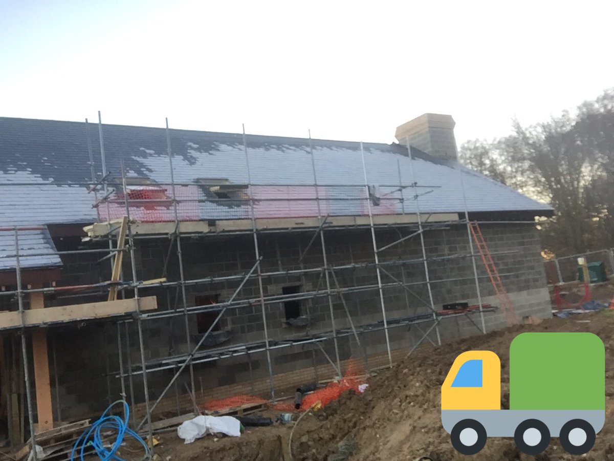 SRSrainwater's tweet photo. #fascia #soffit #boxgutter installation in #Derbyshire by Stafford Rainwater Systems  ☔️ #quality #speed #assurance https://t.co/AqQ7JQBACy