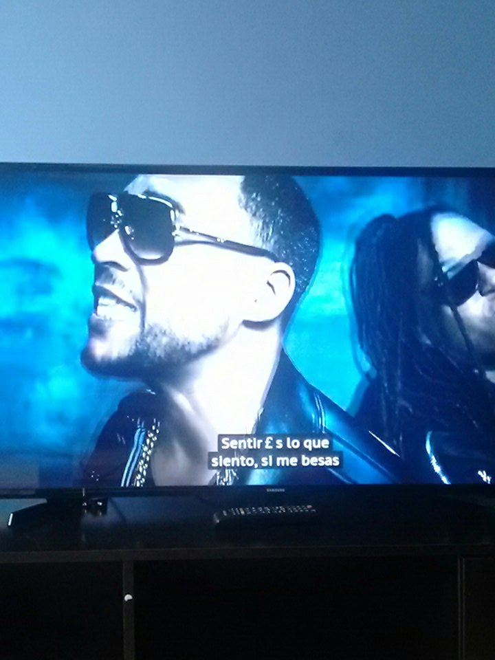 eduargarcia_'s tweet photo. #FelizMartes escuchando música 😎🎼🎧🎵🔉📱 https://t.co/3vZu125SQ3