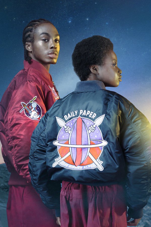 versheid's tweet image. Daily Paper en Alpha Industries releasen MA-1 bomber jacket — versheid.com/2017/10/daily-…