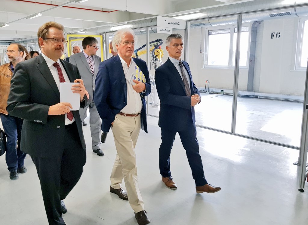 La #RBC se positionne comme partenaire fiable pour recrutement et formation de profils exigeants en matière de qualification.  <a href="/AudiBEFR/">AudiBEFR</a>