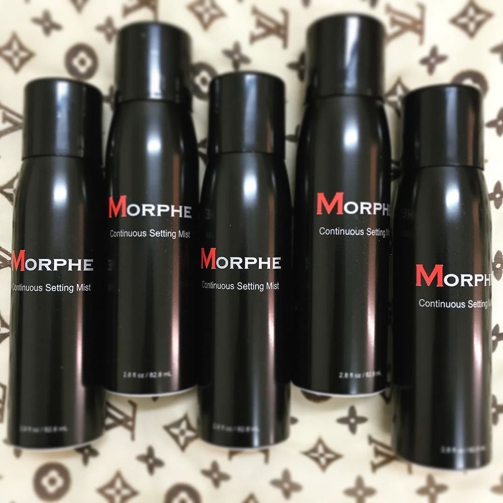 itlookslikelove's tweet photo. Morphe setting sprays. 95 dhs each 👌🏻👌🏻
.
.
WhatsApp 0567287513
#lookslikelove #3Lmakeup #makeuplove #itlookslike… https://t.co/ugRfwr4sa3 https://t.co/JiRcraH64W