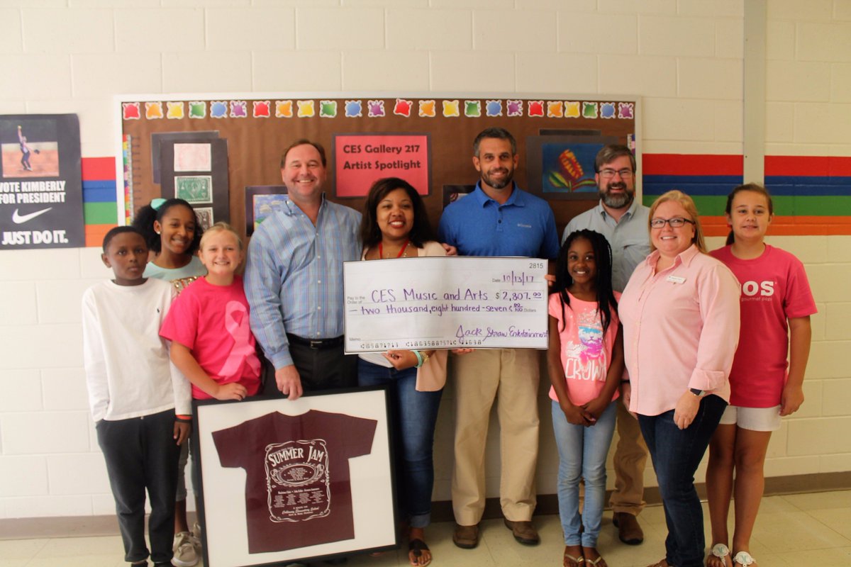 lagrangegaGOV's tweet image. 3 friends started #SummerJam for friends. Now it's raising money for arts/music in schools #TCSS #cityinspired #TCSS #LaGrangeGA #TroupCoGov