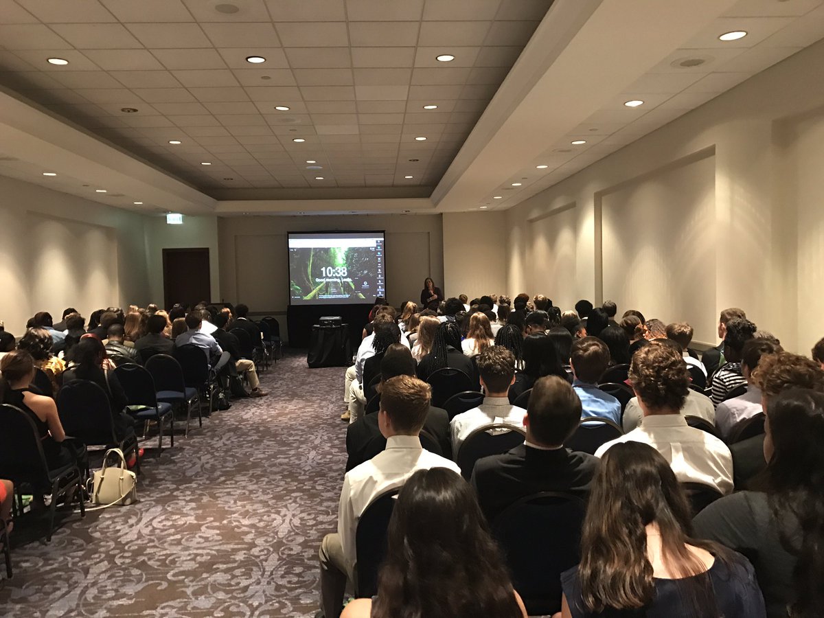 Students@ WBLExpo in tech session w/guru <a href="/lesliefisher/">Leslie Fisher</a> note taking w/Evernote research w/twitter &amp; more...@FCSCTE