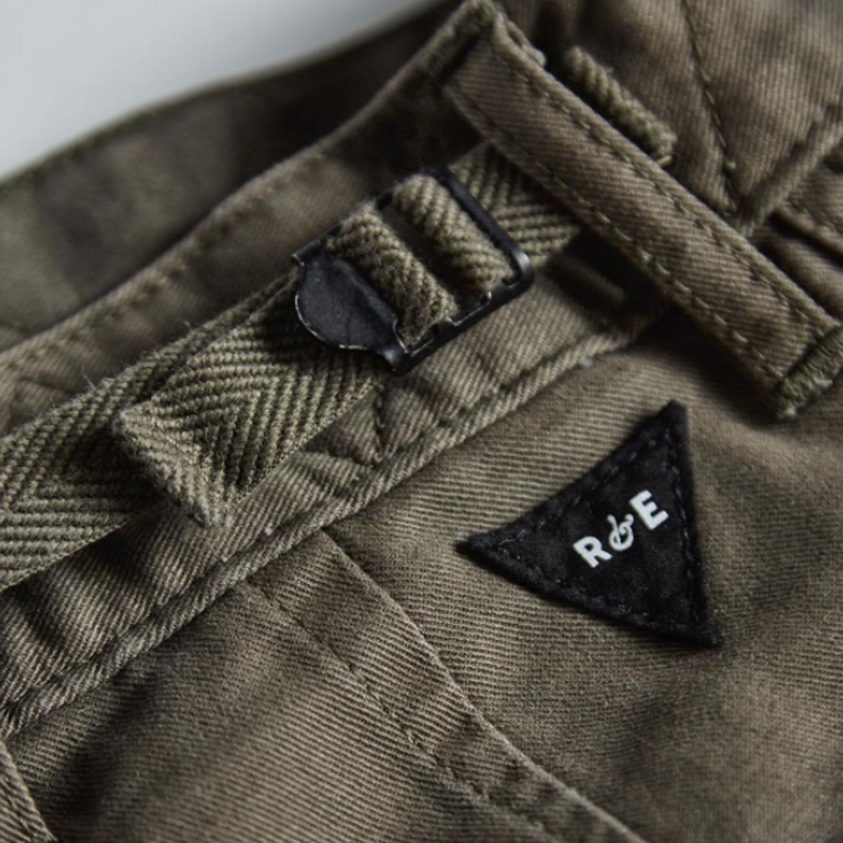 realmandempire's tweet photo. #DETAILS Our #USMC utility pant is to be worn oversized & adjusted using the side adjusters for easy fit https://t.co/3yCDhGpcZN #militarian https://t.co/o9nQL5H8tv