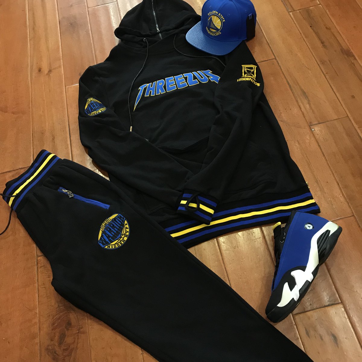 HiddenHype's tweet photo. 🔔 Warrior's season is here❗️Pick up some gear at the shop and support the team😎🏀 #HiddenHype Threezus sweat suit and Laney 14s🔥 #HHLife https://t.co/WTg6FOrSRd