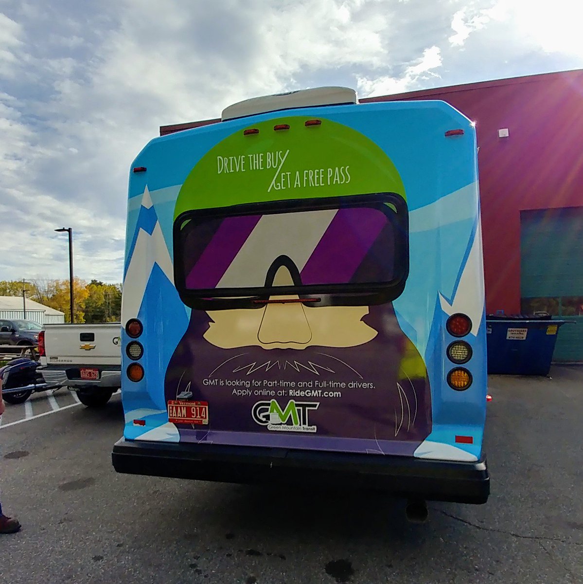 Be on the lookout in Stowe for this awesome GMT bus! Seeking Seasonal Drivers: Drive Bus, Get Free Pass! APPLY TODAY>ridegmt.com/careers/