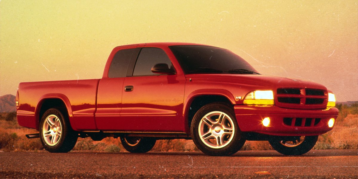 RAMdoBrasil's tweet image. Lançada em 1998 no Brasil, a #Dakota bateu diversos recordes de venda no mundo e se tornou um clássico cultuado até hoje. #RaízesRam