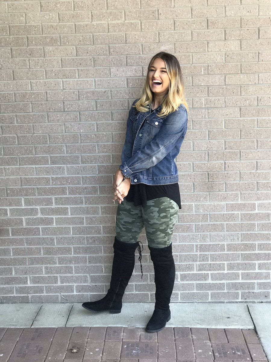 brinicoledavis's tweet image. the amount of times i've heard "where are your pants" today is way too much