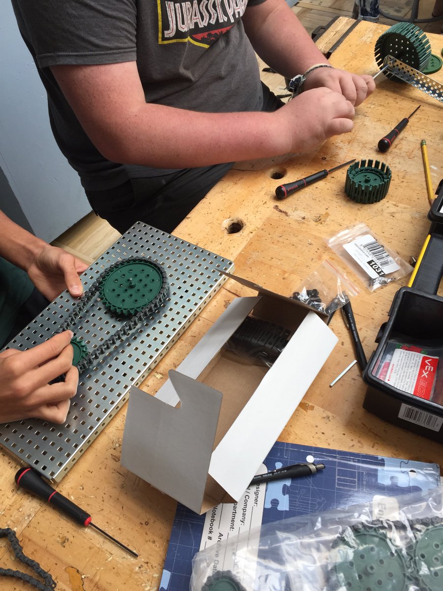 Building machines in PLTW at CVHS!