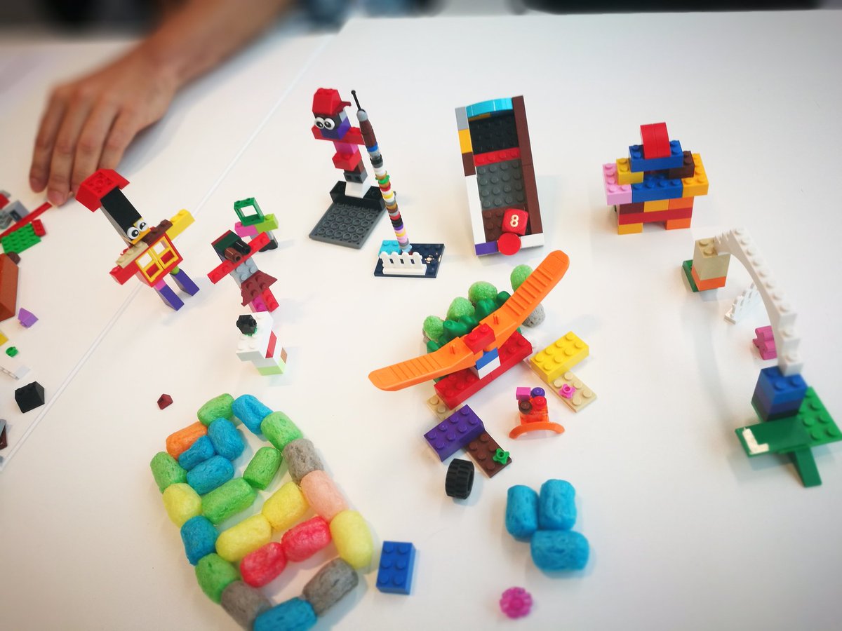 CRS_KAU's tweet photo. Creating solutions to societal challenges #science2Design4society @UTwente https://t.co/0AQxfWE1tH