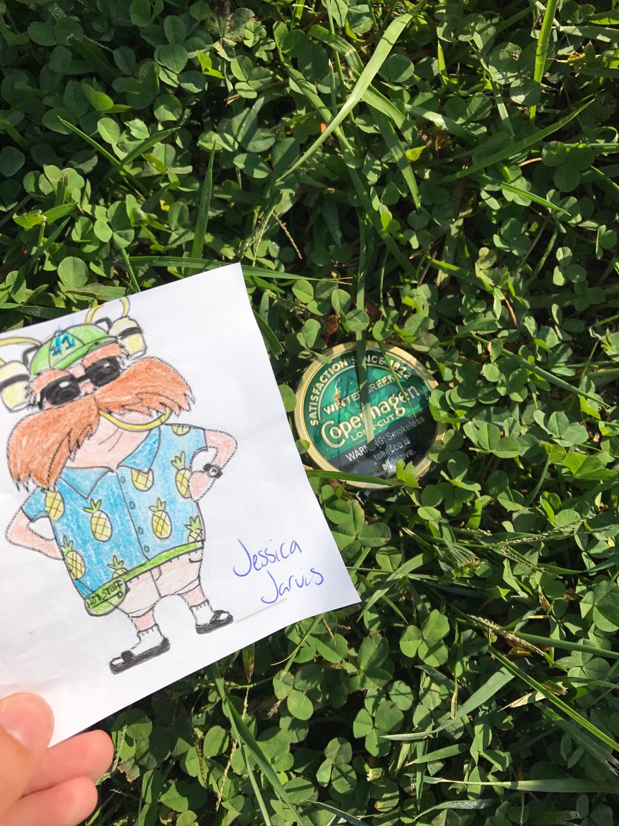 jjthenugget's tweet photo. #tolleyapes2017 
#urbansprawl 
#flatlorax https://t.co/lE9acyryj2