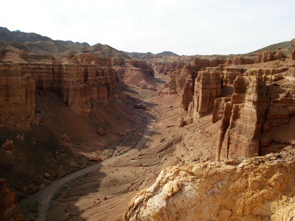 KZEmbassyCA's tweet photo. Sharyn canyon is a unique natural monument of #Kazakhstan formed about 30 million years ago #TravelTuesday #VisitKZ https://t.co/2VMfdG9UMh https://t.co/xpUkVLicXE